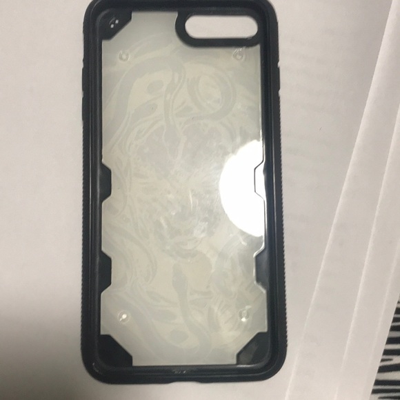 iPhone 7 Plus - Medusa green and purple - Picture 2 of 2